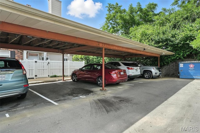 1275 Gardens Circle Drive E, Saint Louis, MO 63125 - view of covered parking lot