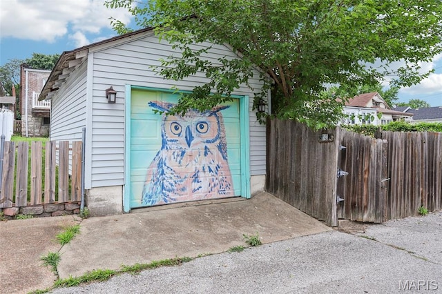5532 Lansdowne Ave, Saint Louis, MO 63109 - view of garage