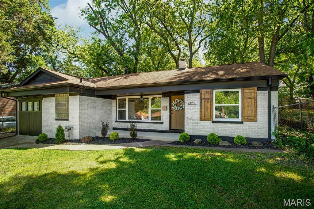 1236 Backer St, University City, MO 63130 - photo 1