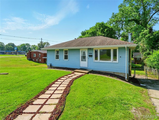 5904 Wilson Dr, Belleville, IL 62223 - photo 2