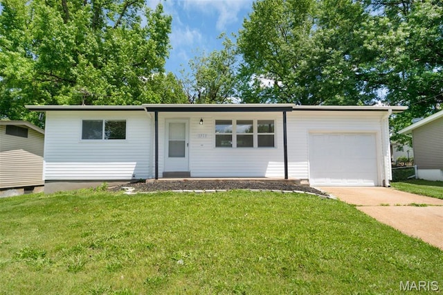 1715 Hudson Rd, Dellwood, MO 63136 - single story home featuring driveway, a front yard, and a garage