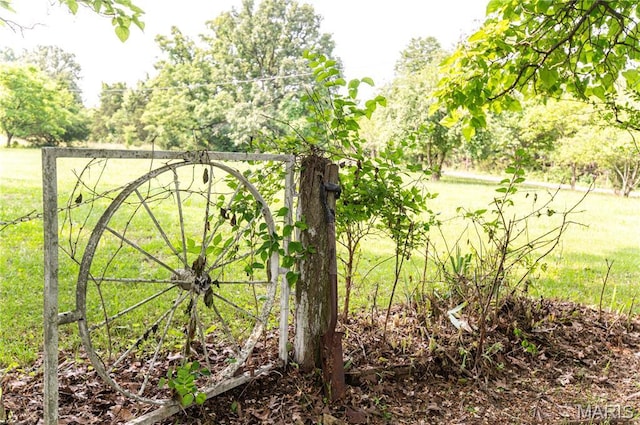 12310 State Route Hh, Rolla, MO 65401 - view of gate