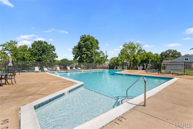 2393 Broadmont Ct, Chesterfield, MO 63017