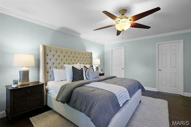 3038 Woodbridge Creek Dr, Saint Louis, MO 63129 - bedroom with crown molding, dark wood-style floors, and a ceiling fan