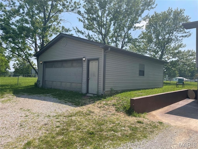 128 Myers St, Licking, MO 65542 - view of garage