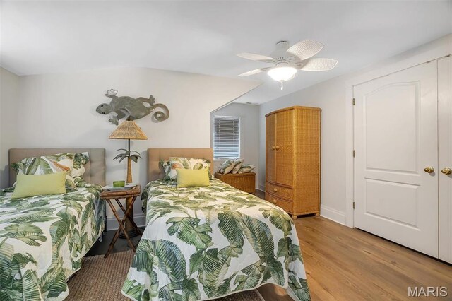 2466 State Road Ff, Eureka, MO 63025 - bedroom with light wood-style flooring and ceiling fan