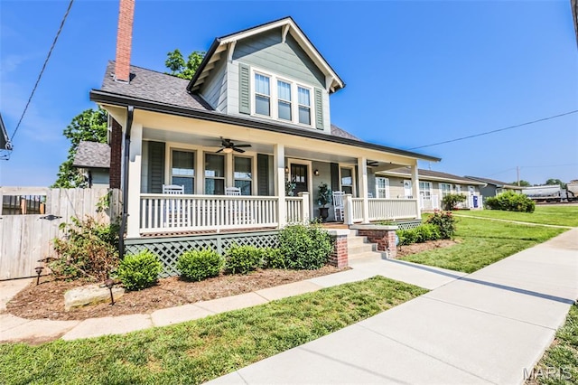 201 S Columbus St, Pacific, MO 63069 - bungalow-style home with covered porch, a chimney, and ceiling fan