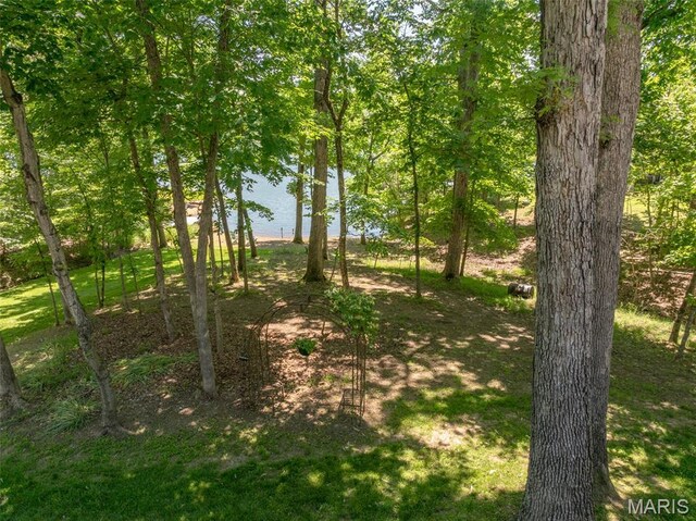 2216 N Konstanz Dr, Innsbrook, MO 63390