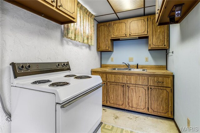 1658 Sparrow Point Ln, Fenton, MO 63026