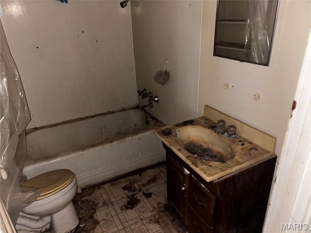 2205 N 5th St, Saint Charles, MO 63301 - bathroom featuring vanity, tub / shower combination, and tile patterned floors