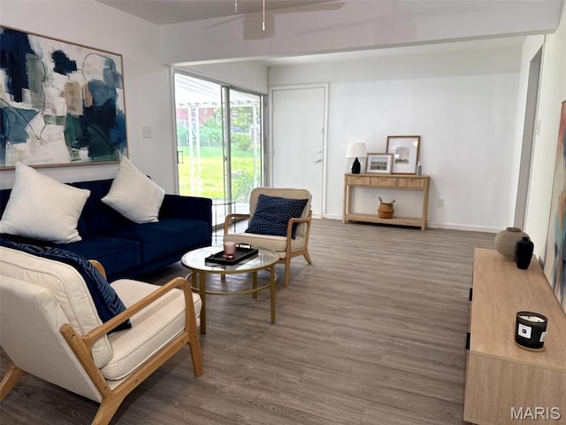 3553 Mckibbon Rd, Saint Louis, MO 63114 - living area with wood finished floors