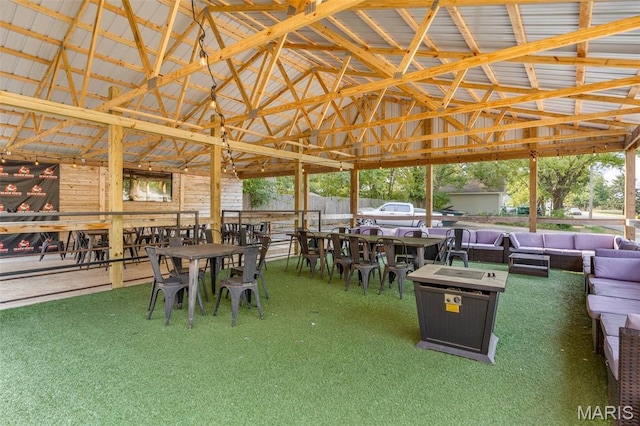201 Houser St, Park Hills, MO 63601 - sunroom featuring vaulted ceiling