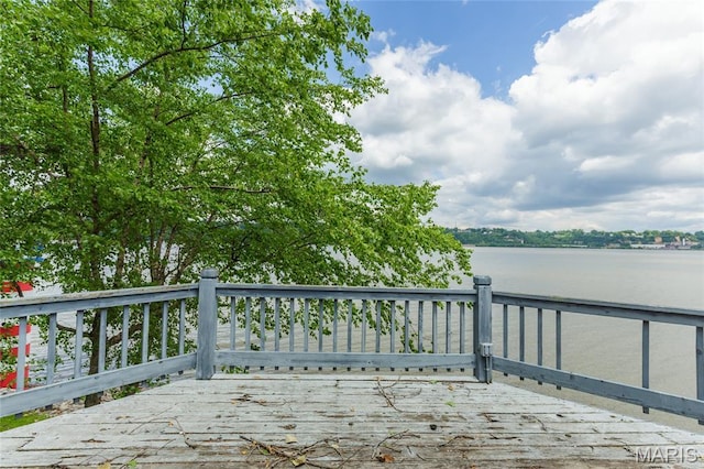 380 Yachtview Dr, West Alton, MO 63386 - wooden terrace featuring a water view