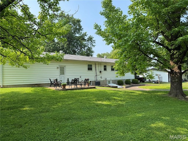 214 Hillcrest Dr, Elsberry, MO 63343 - photo 4