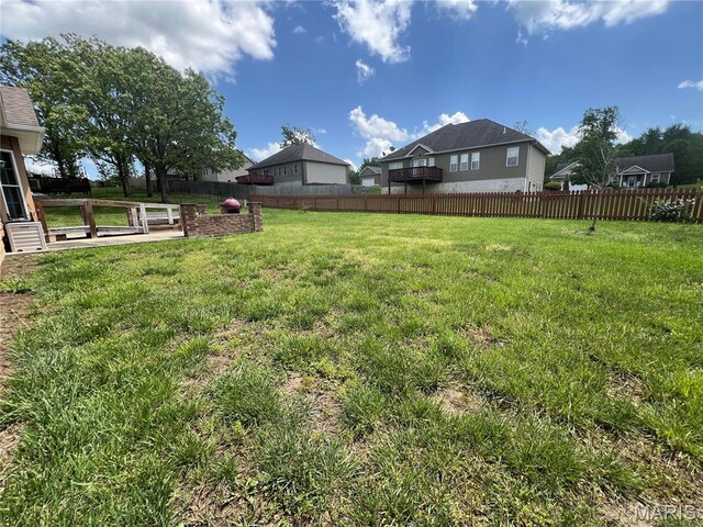 306 Traci Dawn Dr, Rolla, MO 65401 - view of yard