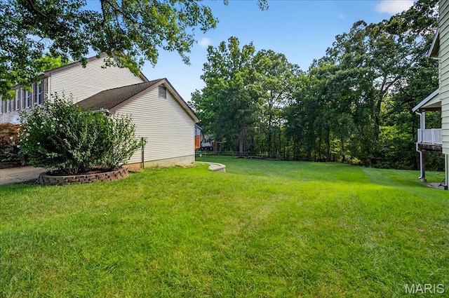16544 Willow Glen Dr, Wildwood, MO 63040 - view of grassy yard