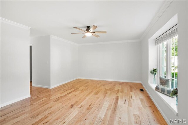 15371 Timber Hill Ln, Chesterfield, MO 63017 - unfurnished room featuring a ceiling fan, light wood finished floors, and ornamental molding