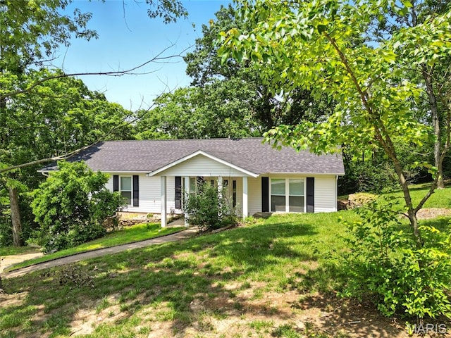 6905 Scenic View Dr, Cedar Hill, MO 63016 - ranch-style home with a front lawn and roof with shingles
