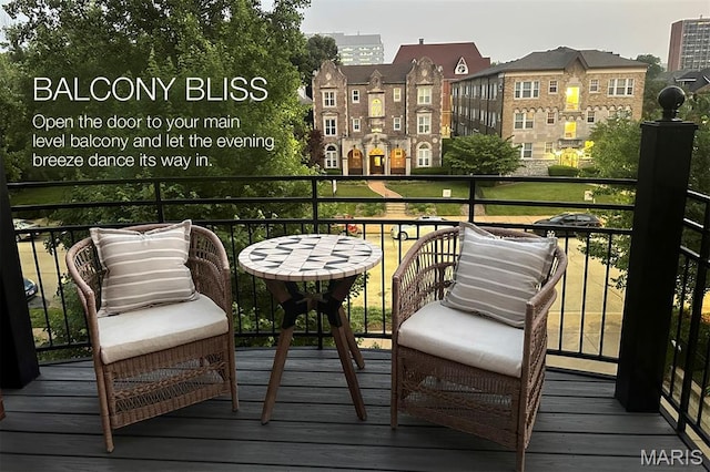 110 N Newstead Ave Unit 303, Saint Louis, MO 63108 - view of balcony