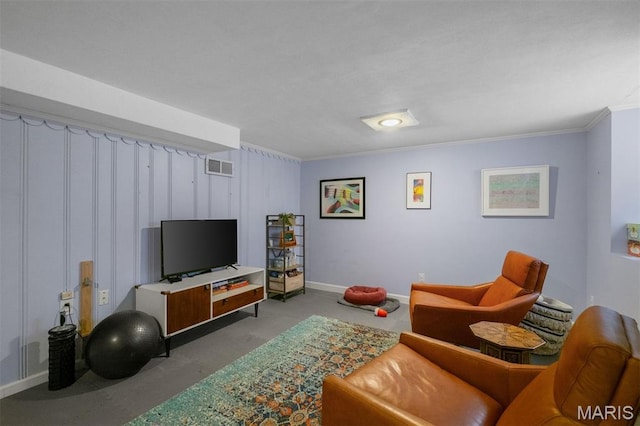 8140 Pershing Ave, Clayton, MO 63105 - living room featuring ornamental molding and baseboards