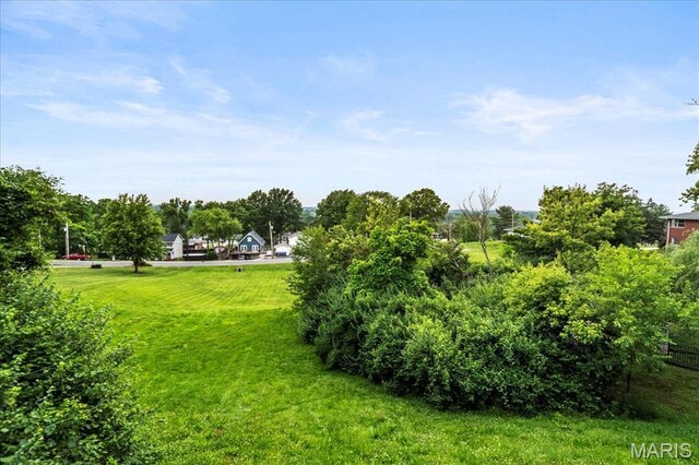 221 Tower Hill Dr, Columbia, IL 62236
