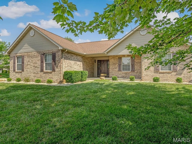 5767 Meramec Ct, Smithton, IL 62285