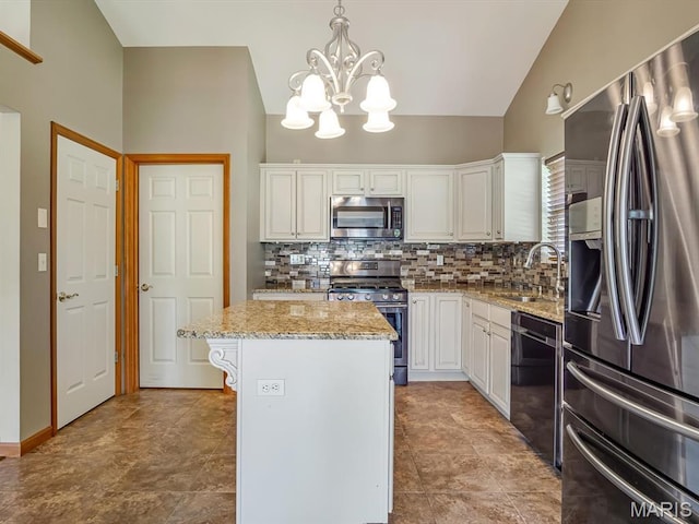 5767 Meramec Ct, Smithton, IL 62285
