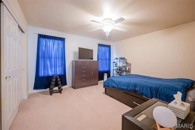 824 Legends View Dr, Eureka, MO 63025 - bedroom featuring carpet flooring, a ceiling fan, and a closet