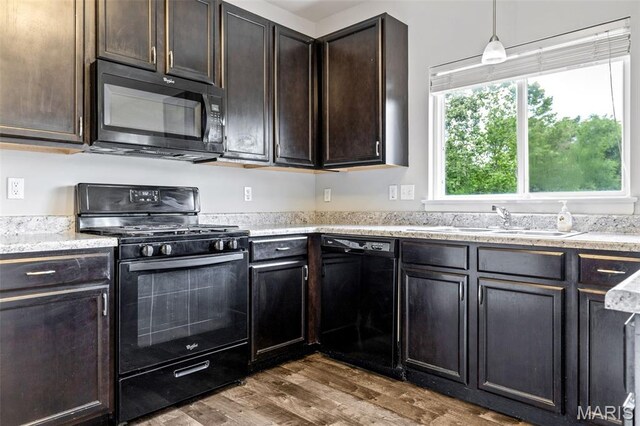 3317 Bridgeton Trails Dr, Bridgeton, MO 63044 - photo 7