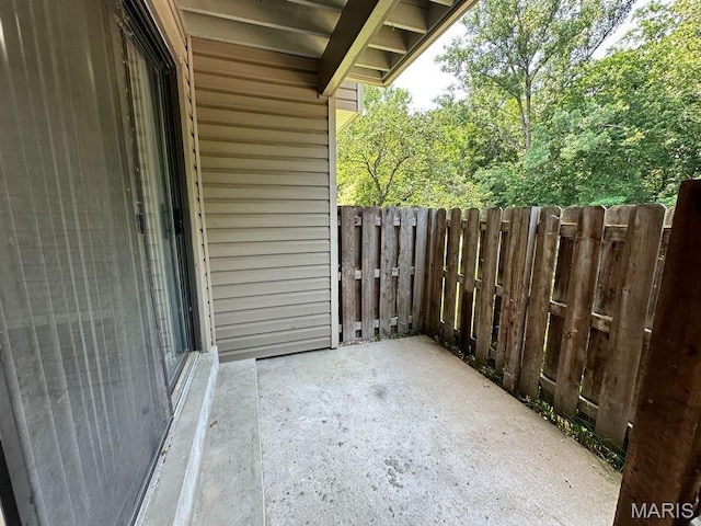 69 Jakes Ct, Ofallon, MO 63366 - view of patio