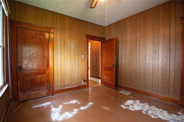 535 E Acton Ave, Wood River, IL 62095 - photo 17