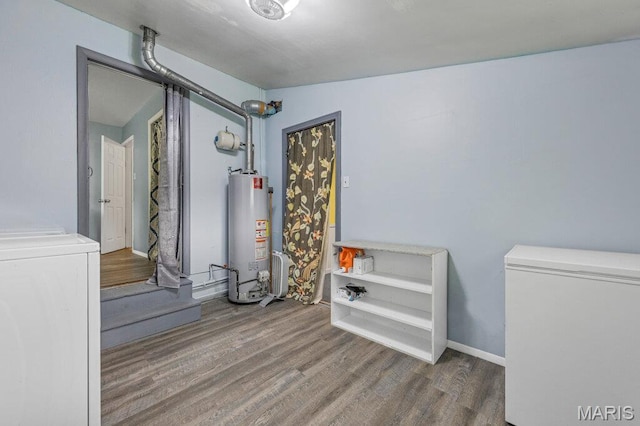 48 Marie Dr, Saint Charles, MO 63301 - utility room with gas water heater and washer / clothes dryer