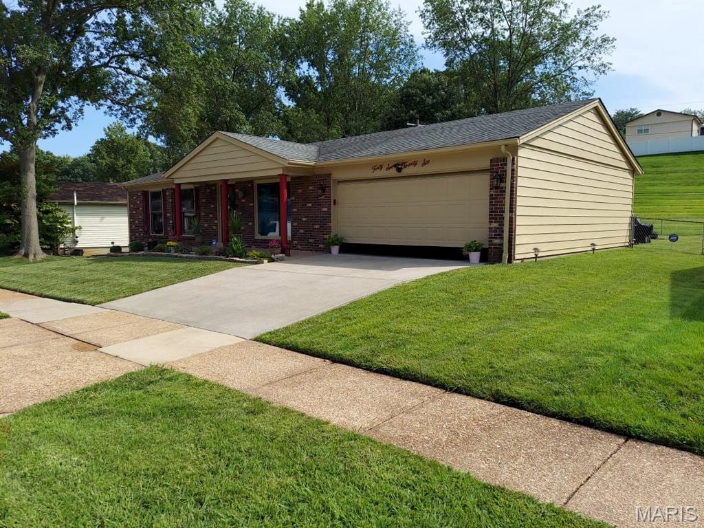 4726 Brunston Dr, Tesson Ferry Township, MO 63128 - photo 1