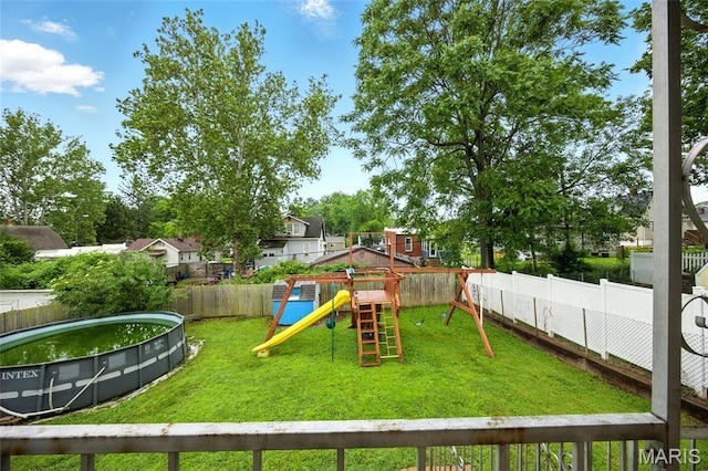 4934 Tiemann Ave, Saint Louis, MO 63123 - view of play area featuring a fenced backyard