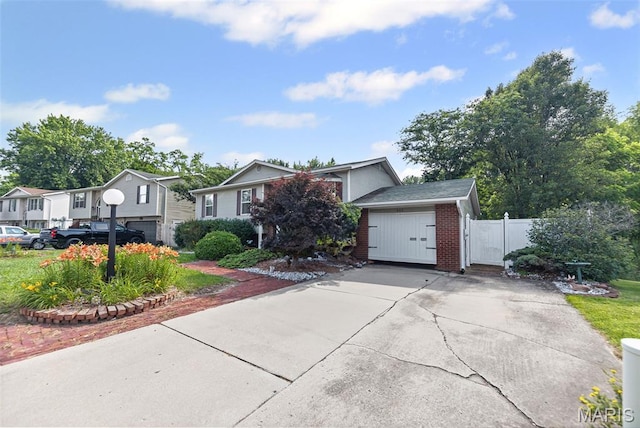 409 Saint John Dr, Godfrey, IL 62035 - photo 4