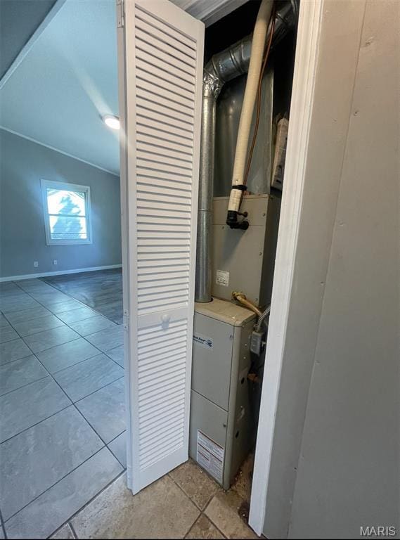1115 Saint Michael Dr, Cahokia, IL 62206 - washroom featuring baseboards