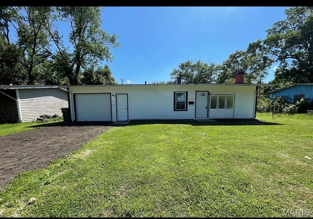 1114 Saint Helena Dr, Cahokia, IL 62206 - photo 1