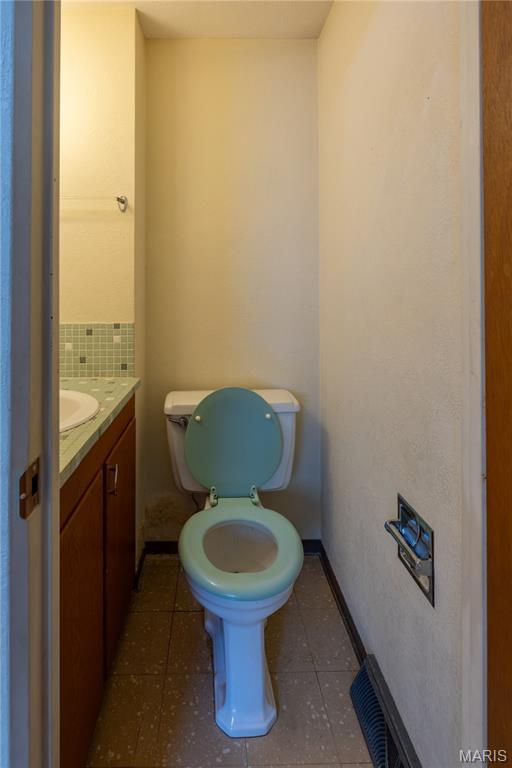 1131 Kimbel Ln, Jackson, MO 63755 - bathroom featuring vanity and tile patterned flooring