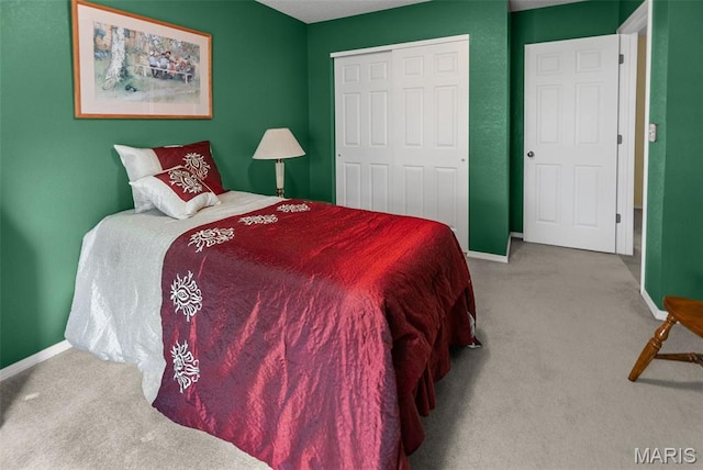829 Clemson Ave, Fairview Heights, IL 62208 - bedroom featuring carpet flooring and a closet