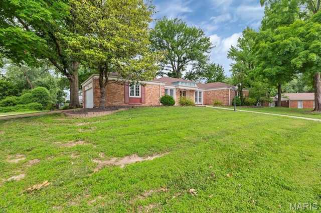 10 Rio Vista Dr, Frontier Township, MO 63303 - ranch-style home with a garage, a front lawn, and brick siding