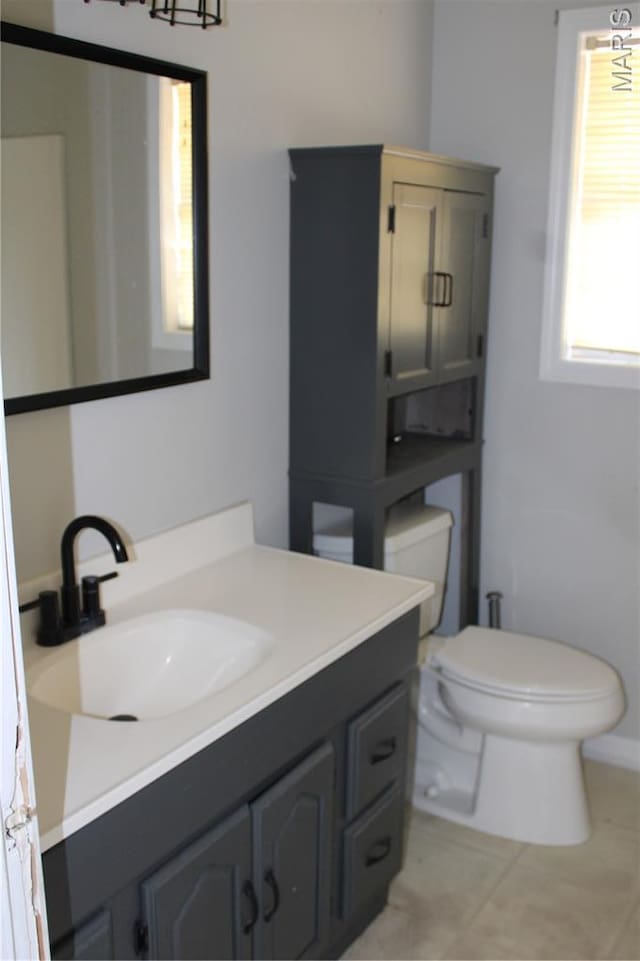 111 W Broadway St, Hayti, MO 63851 - bathroom featuring vanity and tile patterned floors