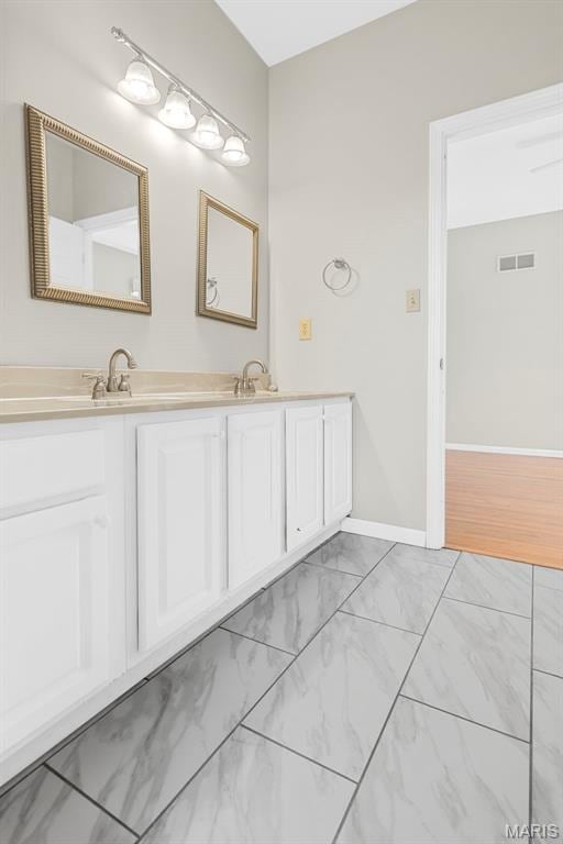 620 Thorntree Ln, Saint Louis, MO 63025 - photo 35
