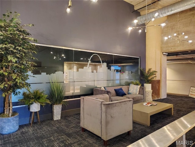 4100 Forest Park Ave Unit 322, Saint Louis, MO 63108 - community lobby featuring a high ceiling