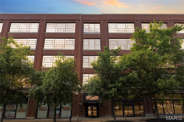 4100 Forest Park Ave Unit 322, Saint Louis, MO 63108 - photo 1