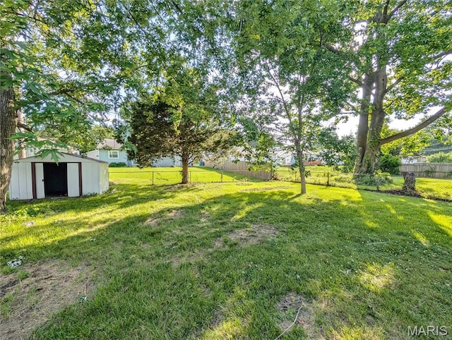 2480 Teakwood Manor Dr, Florissant, MO 63031 - photo 24