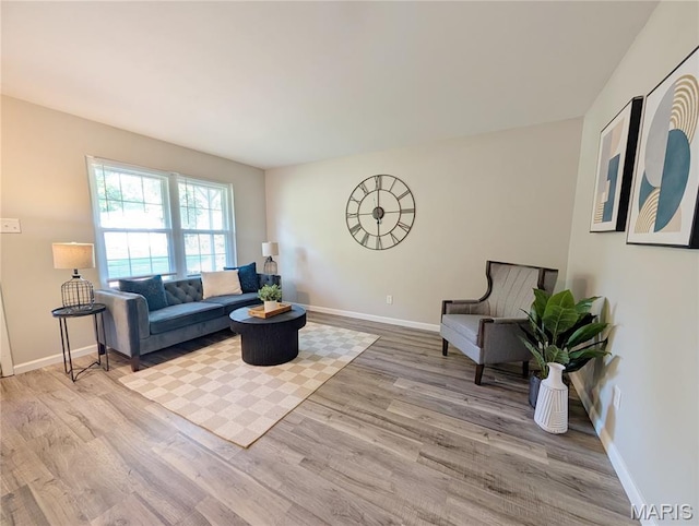 2480 Teakwood Manor Dr, Florissant, MO 63031 - photo 4