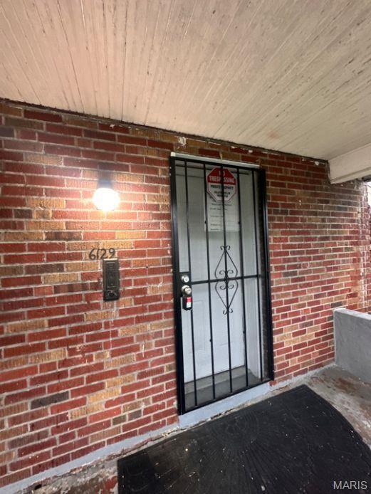 6129 Sherry Ave, Saint Louis, MO 63136 - photo 3
