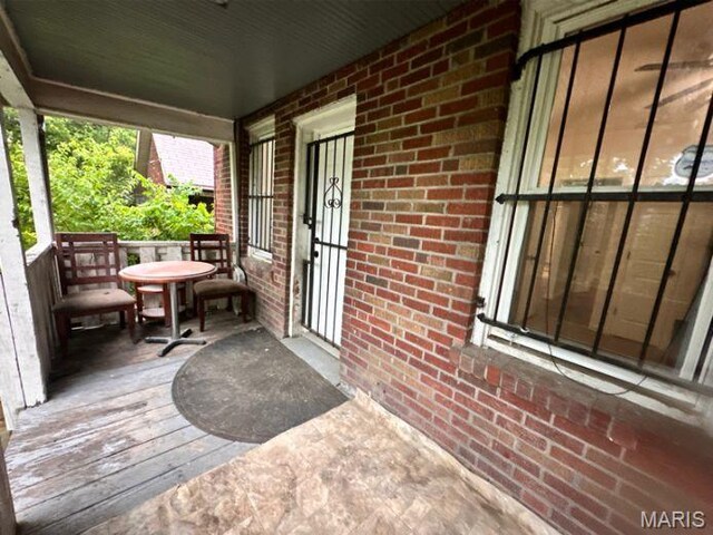 6129 Sherry Ave, Saint Louis, MO 63136 - photo 21
