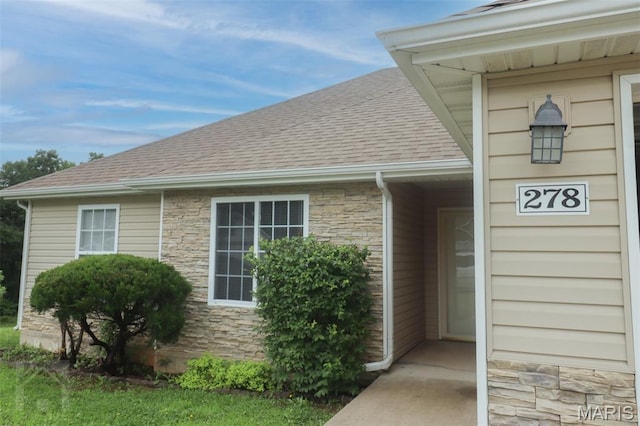 278 Settlers Pass, Waynesville, MO 65583 - doorway to property with stone siding and a shingled roof