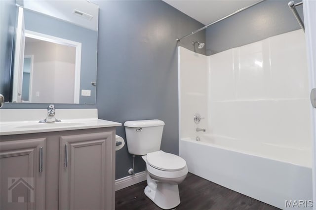 278 Settlers Pass, Waynesville, MO 65583 - bathroom with wood finished floors, vanity, and shower / bath combination